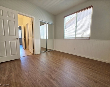 9733 Sienna Valley Ave Avenue - Photo Thumbnail 17