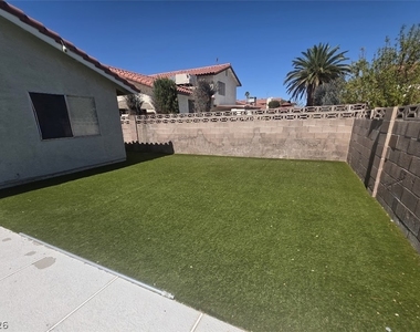 3988 Topawa Drive - Photo Thumbnail 26