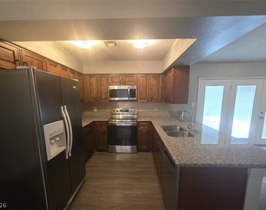 3988 Topawa Drive - Photo Thumbnail 11
