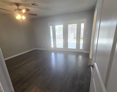 3988 Topawa Drive - Photo Thumbnail 19
