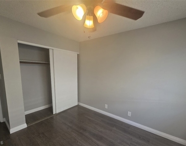 3988 Topawa Drive - Photo Thumbnail 16