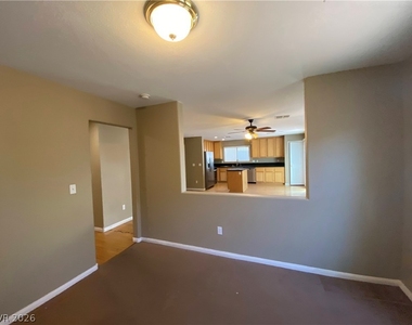 136 Temple Wood Court - Photo Thumbnail 22