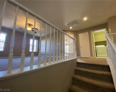 136 Temple Wood Court - Photo Thumbnail 25