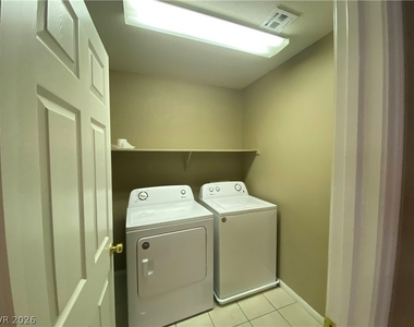 136 Temple Wood Court - Photo Thumbnail 29