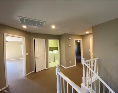 136 Temple Wood Court - Photo Thumbnail 33