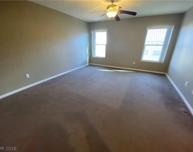 136 Temple Wood Court - Photo Thumbnail 12