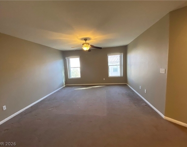136 Temple Wood Court - Photo Thumbnail 10