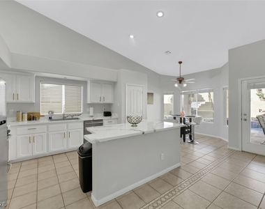 3921 Argent Star Court - Photo Thumbnail 10