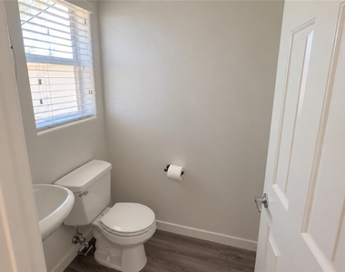 7466 Mariposa Grove Street - Photo Thumbnail 17