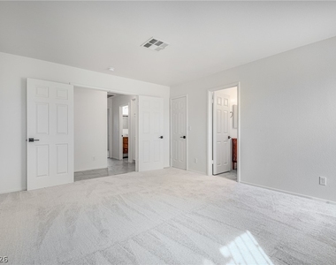 4319 Pageantry Falls Drive - Photo Thumbnail 7
