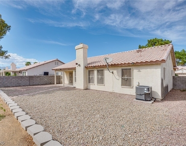 4319 Pageantry Falls Drive - Photo Thumbnail 13