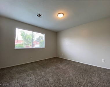 4765 Mohave Avenue - Photo Thumbnail 12