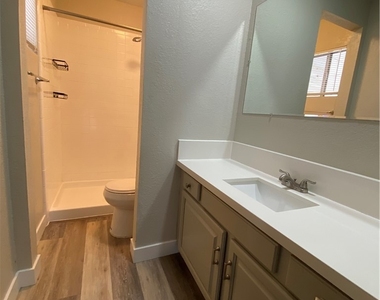 4765 Mohave Avenue - Photo Thumbnail 17