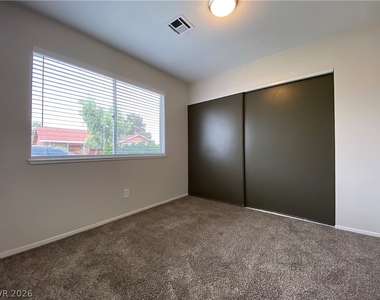 4765 Mohave Avenue - Photo Thumbnail 9