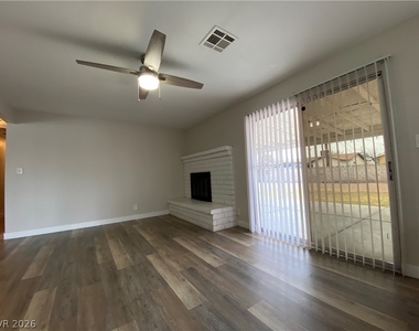4765 Mohave Avenue - Photo Thumbnail 7