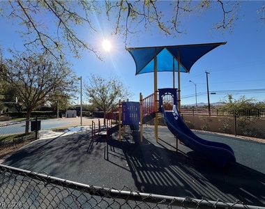 62 E Serene Avenue - Photo Thumbnail 13