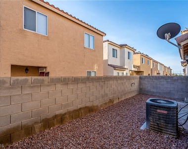 4052 Emerald Wood Street - Photo Thumbnail 27