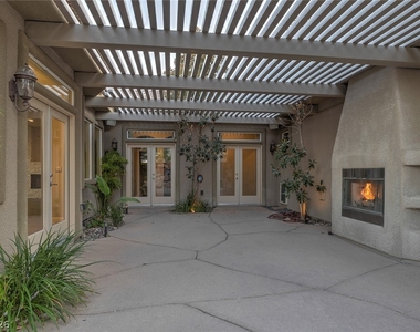 60 Chapman Heights Street - Photo Thumbnail 5