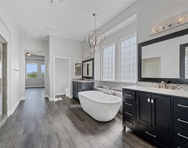 60 Chapman Heights Street - Photo Thumbnail 36