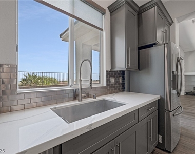 60 Chapman Heights Street - Photo Thumbnail 23