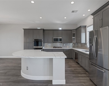 60 Chapman Heights Street - Photo Thumbnail 19