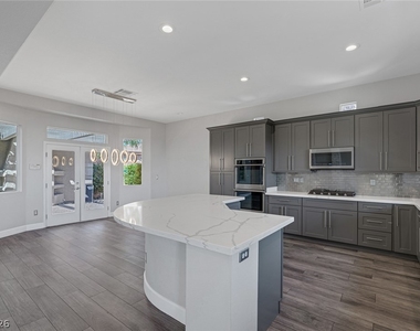 60 Chapman Heights Street - Photo Thumbnail 20
