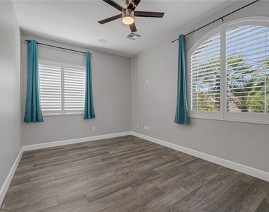 60 Chapman Heights Street - Photo Thumbnail 45