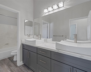 60 Chapman Heights Street - Photo Thumbnail 43