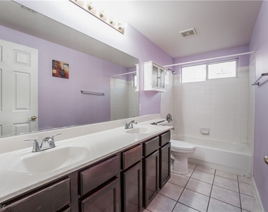 2462 Silver Blossom Lane - Photo Thumbnail 29