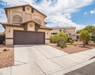 2462 Silver Blossom Lane - Photo Thumbnail 2