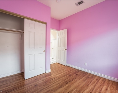 2462 Silver Blossom Lane - Photo Thumbnail 31