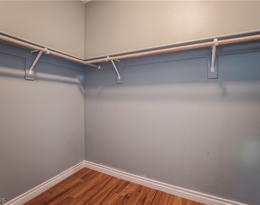 2462 Silver Blossom Lane - Photo Thumbnail 23