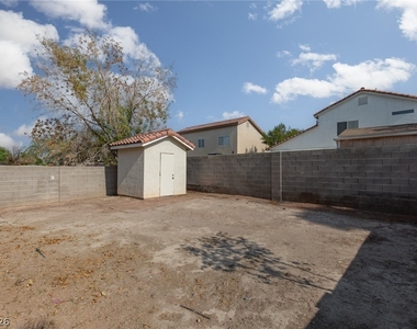 4346 Sunrise Shores Avenue - Photo Thumbnail 27
