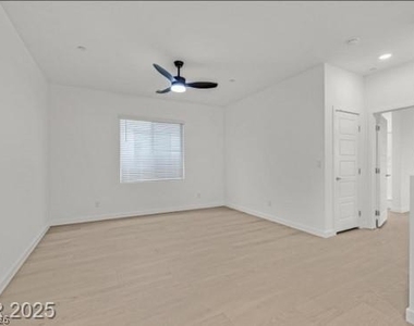 33 Newport Edge Place - Photo Thumbnail 9