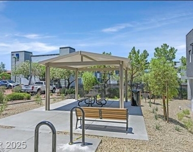 33 Newport Edge Place - Photo Thumbnail 19