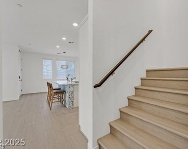 33 Newport Edge Place - Photo Thumbnail 7