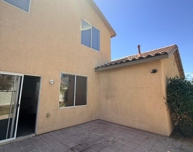 4440 Laguna Garden Avenue - Photo Thumbnail 13