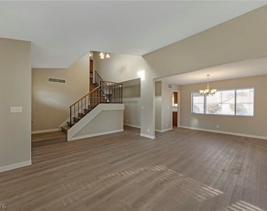 3158 Laurel Avenue - Photo Thumbnail 4