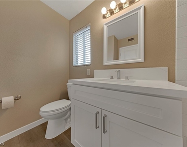 3158 Laurel Avenue - Photo Thumbnail 14