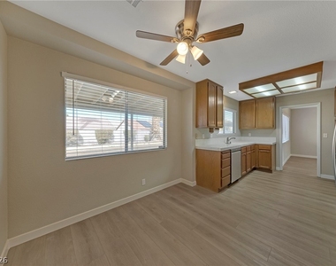 3158 Laurel Avenue - Photo Thumbnail 8