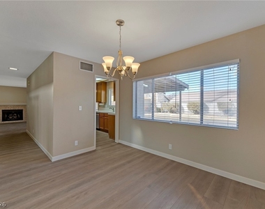 3158 Laurel Avenue - Photo Thumbnail 5