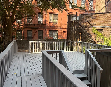 181 East 117th Street - Photo Thumbnail 5