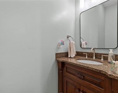 2610 Abend Point - Photo Thumbnail 36