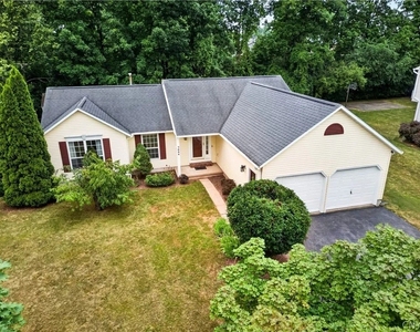 7554 Sugarwood Lane - Photo Thumbnail 47