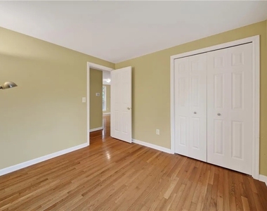 7554 Sugarwood Lane - Photo Thumbnail 21