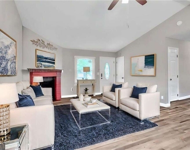 422 Plainville Drive Sw - Photo Thumbnail 1