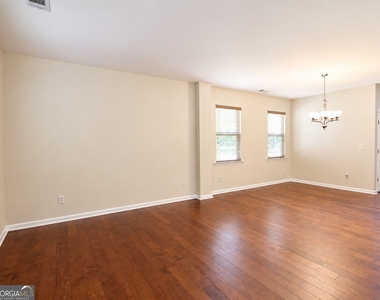 259 Shaw Drive - Photo Thumbnail 12