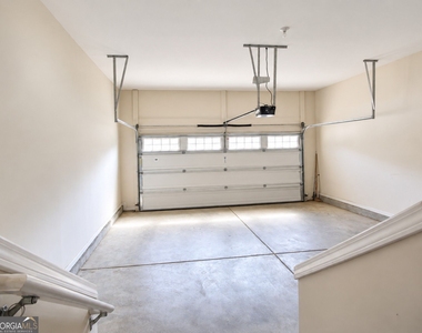 259 Shaw Drive - Photo Thumbnail 35