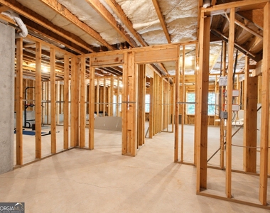 259 Shaw Drive - Photo Thumbnail 34