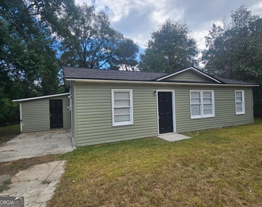 2810 Jadan Place - Photo Thumbnail 1